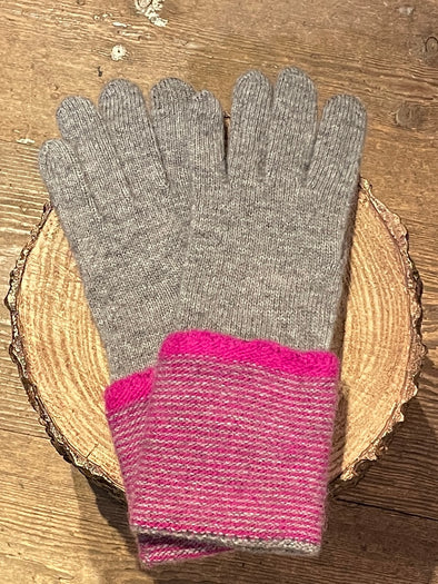 Spanish made fold down wool gloves